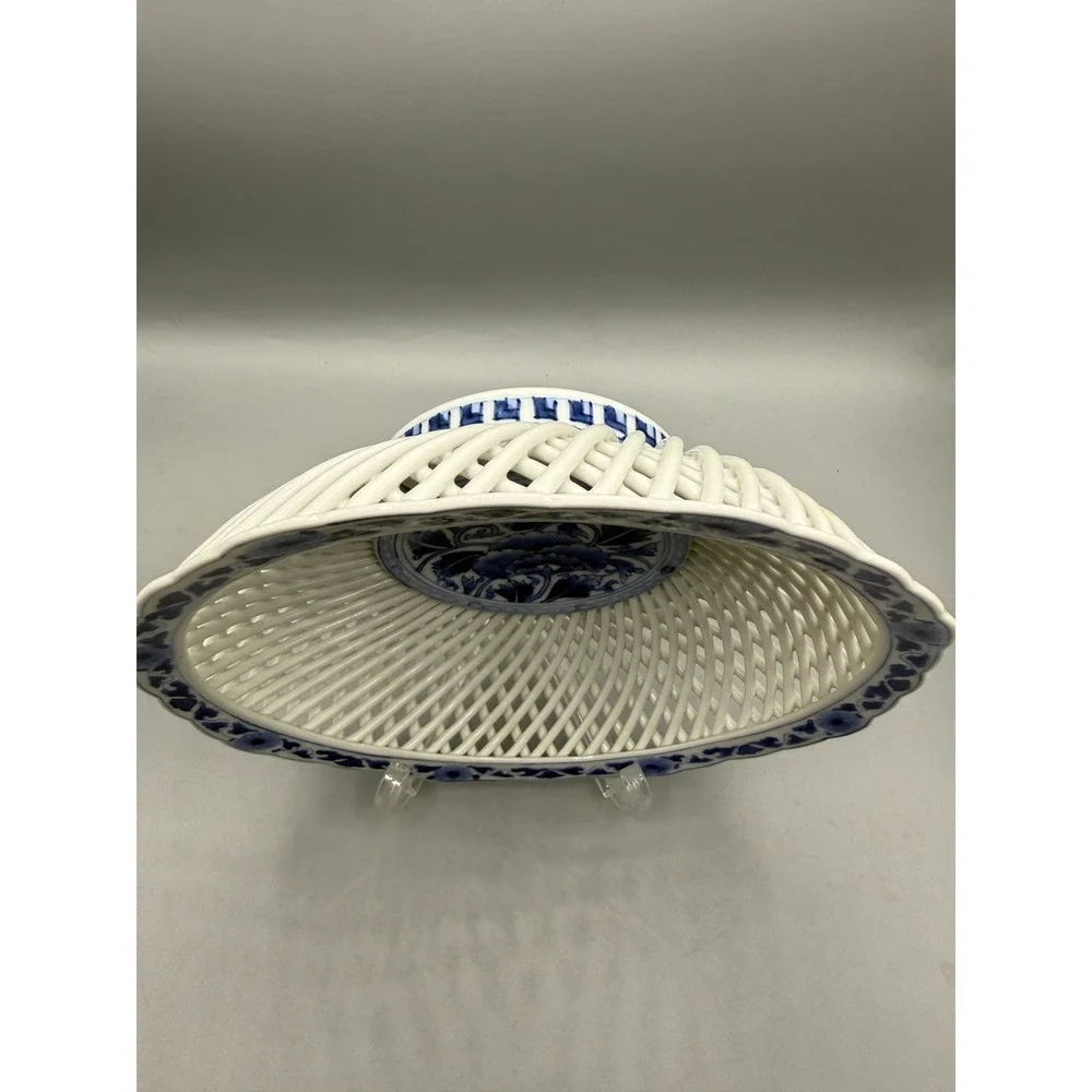 Hasimoto China Japan Blue White Reticulated Lattice Porcelain Floral Basket Bowl